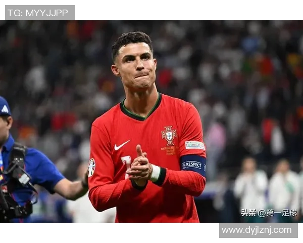 全球最耀眼的24位足球明星盘点与他们的传奇故事分享