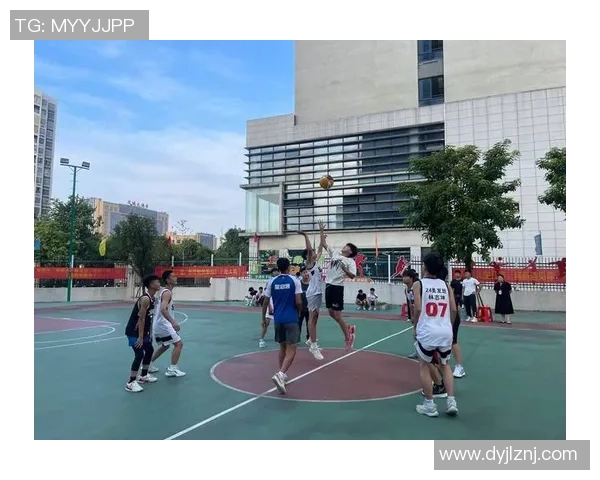 成都篮球队在精英赛中的状态表现分析与未来展望 成都篮球队在精英赛中的状态表现分析与未来展望