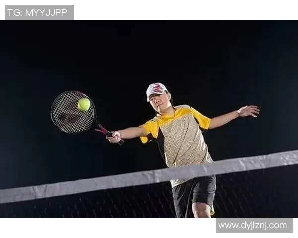 武汉网球队反击策略揭秘:深度解析网球运动的战术与心理博弈 武汉网球队反击策略揭秘:深度解析网球运动的战术与心理博弈