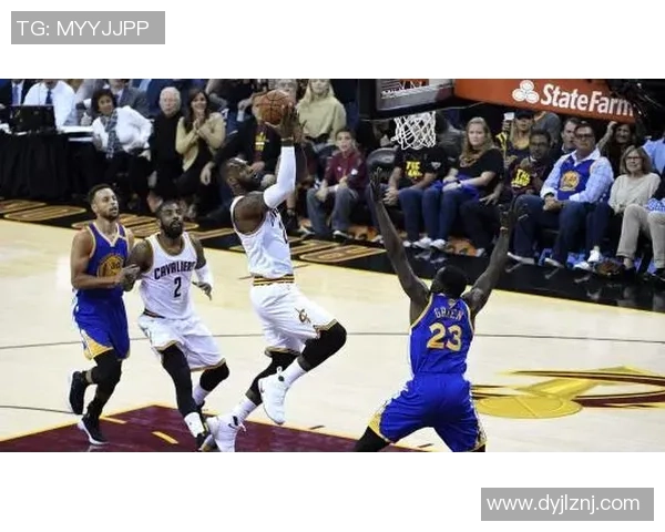 深入分析重庆足球队包夹战术的特点与应用策略