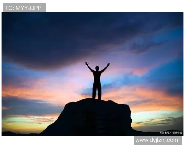 深度对话：黄伟在绿茵场上的奋斗与梦想之旅