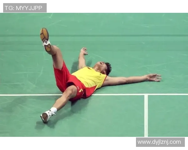 羽毛球新手必看:快速掌握技巧与训练方法的全面指南 羽毛球新手必看:快速掌握技巧与训练方法的全面指南