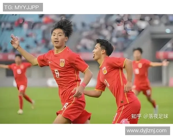 赛后分析:西安足球队与上海足球队的战术意识与表现对比探讨 赛后分析:西安足球队与上海足球队的战术意识与表现对比探讨