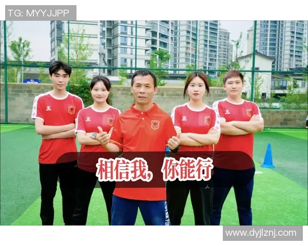 足球明星齐聚花溪共庆盛典展现足球魅力与地方风情 足球明星齐聚花溪共庆盛典展现足球魅力与地方风情